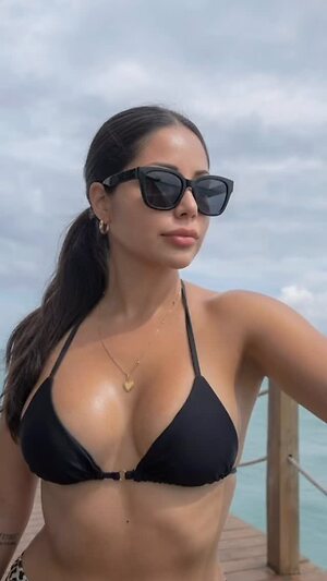 Brenda Silva leaked photo #25