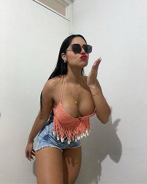 Brenda Silva leaked photo #66