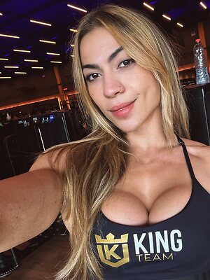 brendakmourapro leaked photo #39