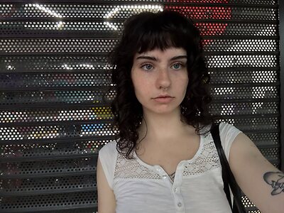 Bri leaked photo #2