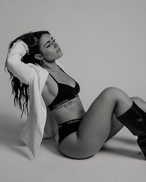 Brianna.bbarton leaked photo #3