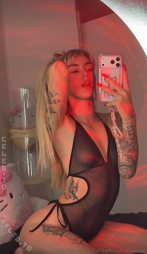 Bridget Williams Nude Leaked Photo #17