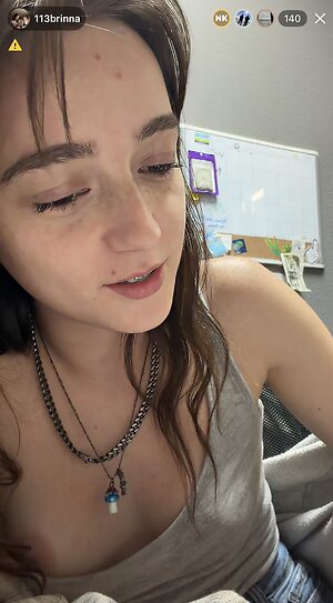 Brina11339 leaked photo #4