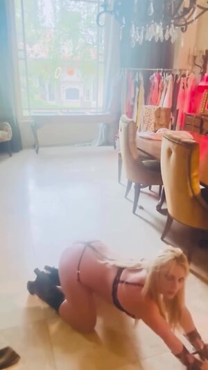Britney Spears leaked photo #117