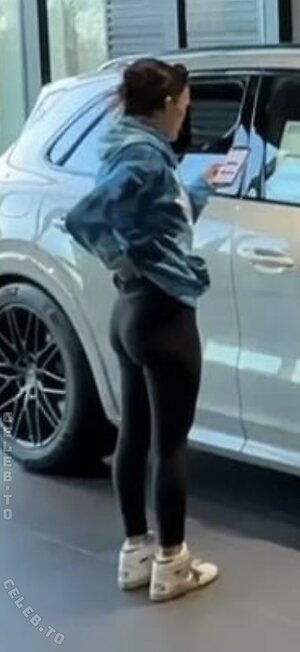 Brittney Atwood Nude Leaked Photo #3