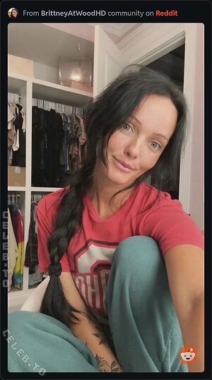 Brittney Atwood Nude Leaked Photo #8