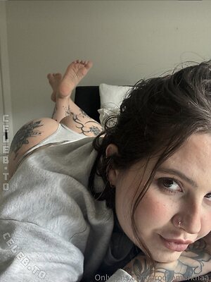 Brooke Markhaa photo