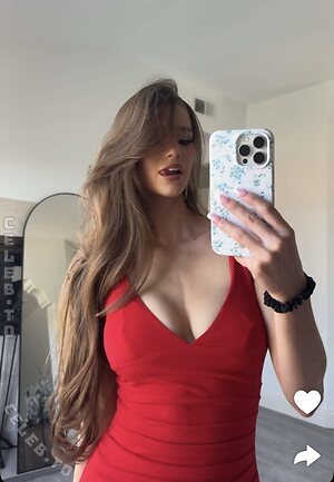 Brooke Monk Nude Leaked Photo #8