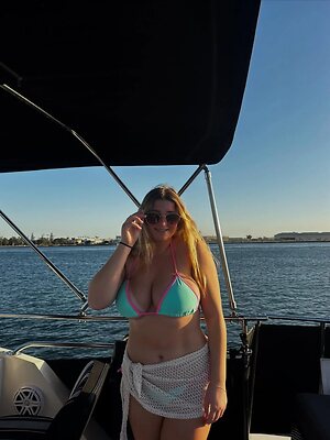 Brooke leaked photo #23