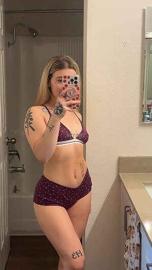 Brooklyn Dunn leaked photo #10