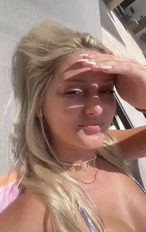 Brooklyn Gabby leaked photo #7