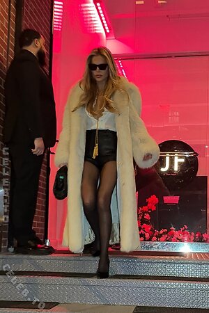 Brooks Nader Nude Leaked Photo #31