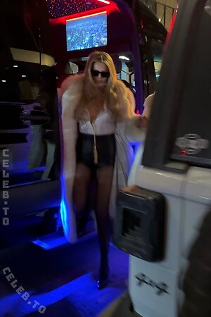 Brooks Nader Nude Leaked Photo #44