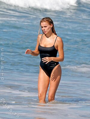 Brooks Nader Nude Leaked Photo #89