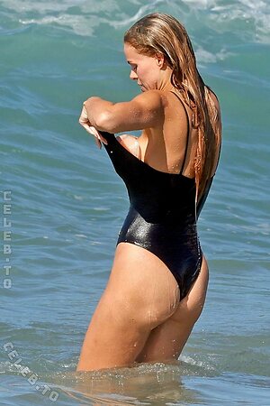 Brooks Nader Nude Leaked Photo #96