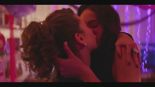 Bruna Marquezine leaked photo #29