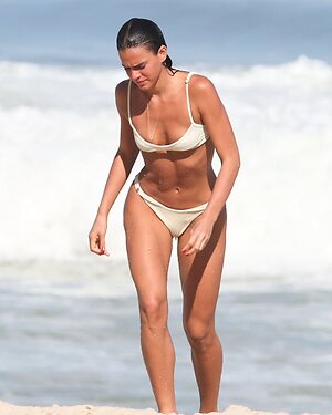 Bruna Marquezine leaked photo #96