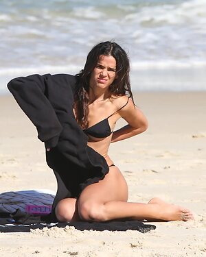 Bruna Marquezine leaked photo #117