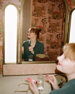 Bryce Dallas Howard leaked photo #15