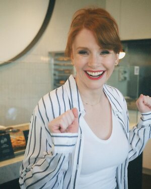 Bryce Dallas Howard leaked photo #34