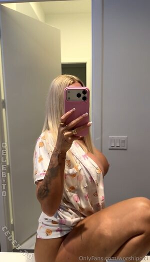 Bunni Cici Nude Leaked Photo #64