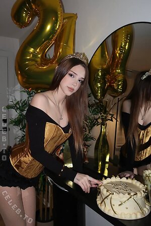 bunnygirlbree Nude Leaked Photo #5