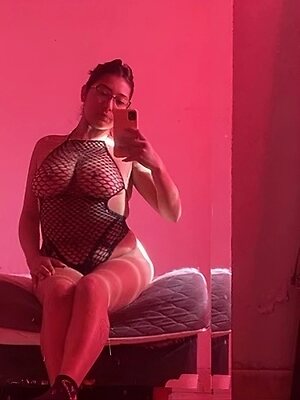 Busty Argentinian girls Nude Leaked Photo #31
