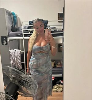 Busty girl Tasha leaked photo #29