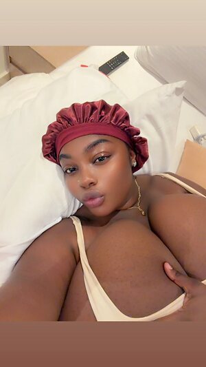 Busty Women from Nigeria leaked photo #4