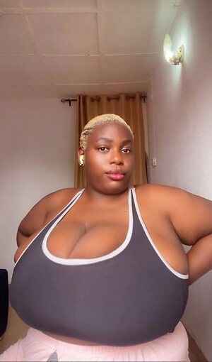 Busty Women from Nigeria leaked photo #6