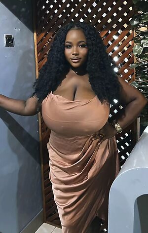Busty Women from Nigeria leaked photo #13