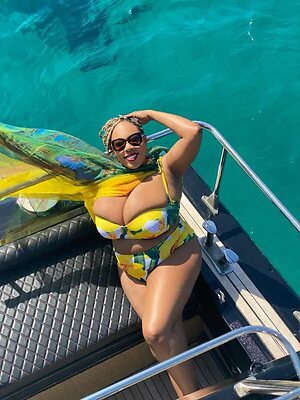 Busty Women from Nigeria leaked photo #38