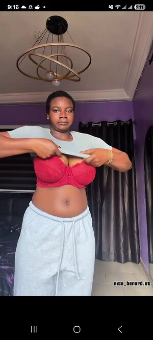 Busty Women from Nigeria