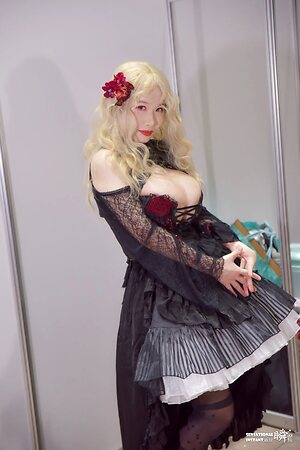 BustyCosplay Nude Leaked Photo #74