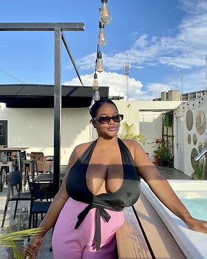 BustyEva-big leaked photo #4