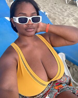 BustyEva-big leaked photo #25