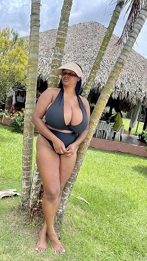 BustyEva-big leaked photo #40