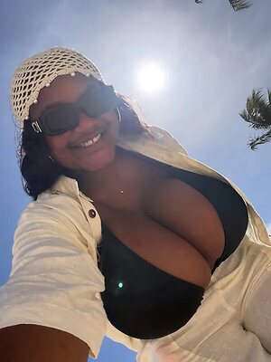 BustyEva-big leaked photo #59