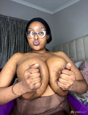 Bustygoddess leaked photos