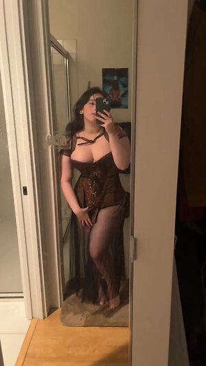 BustyMor N Nude Leaked Photo #30