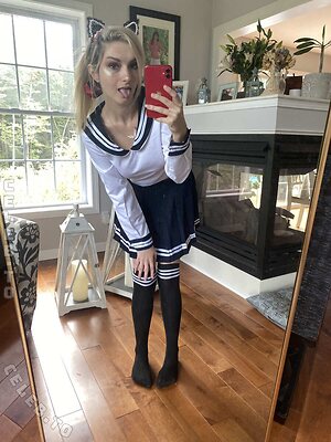 Busy B Asmr photo