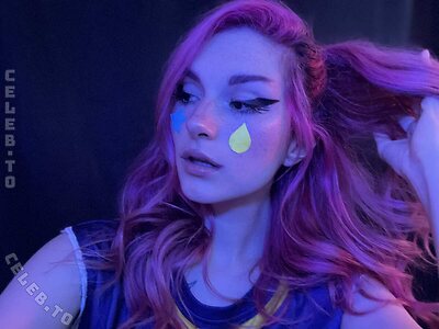Busy B Asmr photo