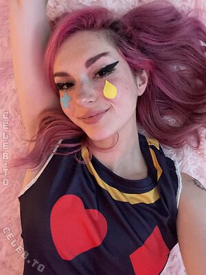 Busy B Asmr photo