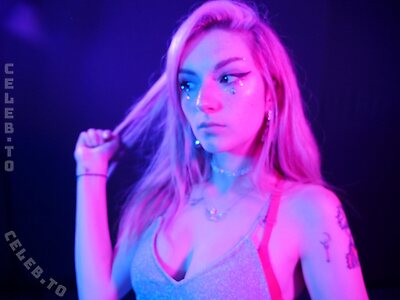 Busy B Asmr photo
