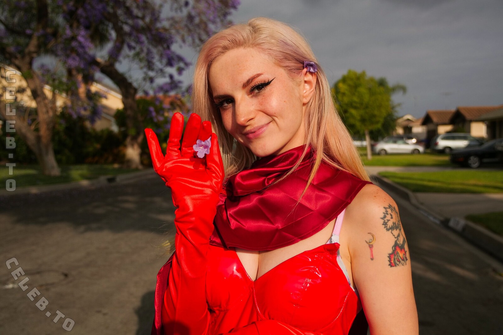 Busy B Asmr photo