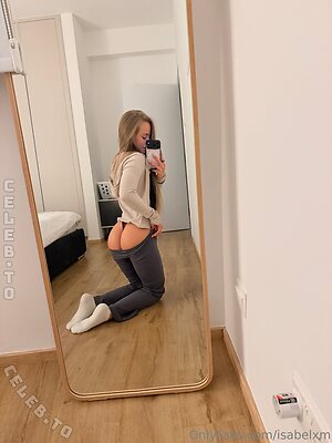 By.isabelyvonne Nude Leaked Photo #38