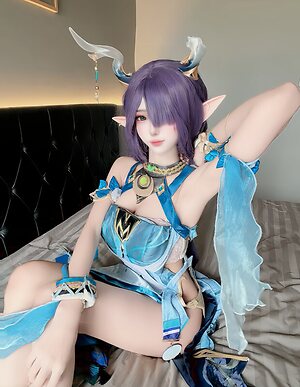 Caeshy.s leaked photo #10