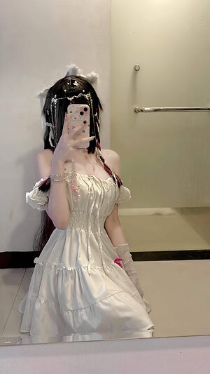 Caeshy.s leaked photo #31