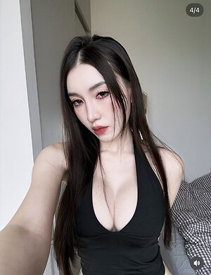Cagedbutterflies leaked photo #4