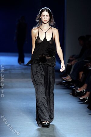 Caitriona Balfe Nude Leaked Photo #2